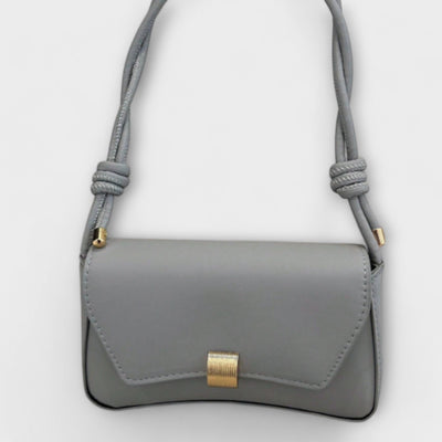 Vayla - Elegant Vintage Handbag