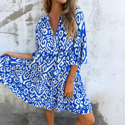 Margriet™ | Elegant dress with V-neck