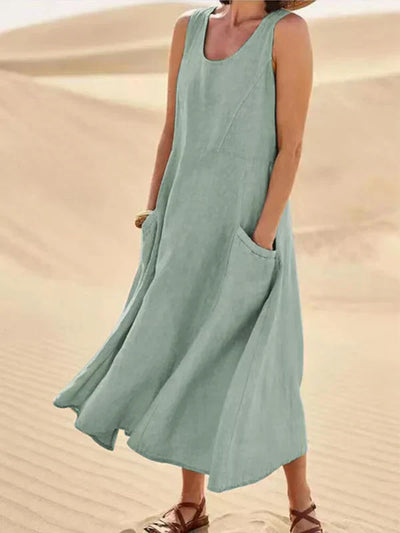 Isabella™ Sleeveless Flowy Midi Dress